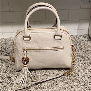 Michael Kors MD Satchel- beige